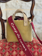 Load image into Gallery viewer, Coup de Coeur