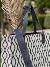 Load image into Gallery viewer, One Day at a Time medium Tote