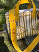 Load image into Gallery viewer, Je Rêve Midi Soft Tote
