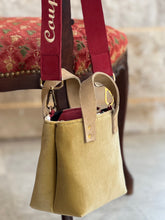 Load image into Gallery viewer, Coup de Coeur
