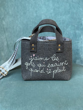 Load image into Gallery viewer, J’ aime les gens Mini Soft Tote
