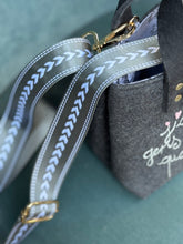 Load image into Gallery viewer, J’ aime les gens Mini Soft Tote
