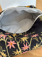 Load image into Gallery viewer, Black Silk Pouch

