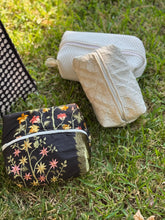 Load image into Gallery viewer, Honey Comb off white Pouch
